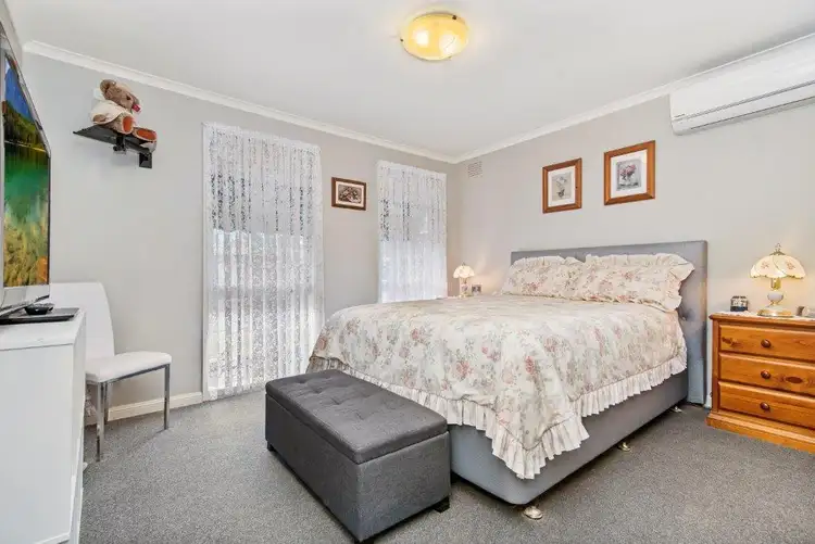 Fourth view of Homely house listing, 15 Burvale Court, Epsom VIC 3551