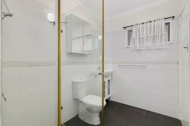 Fifth view of Homely house listing, 76 Toongarra Road, Leichhardt QLD 4305