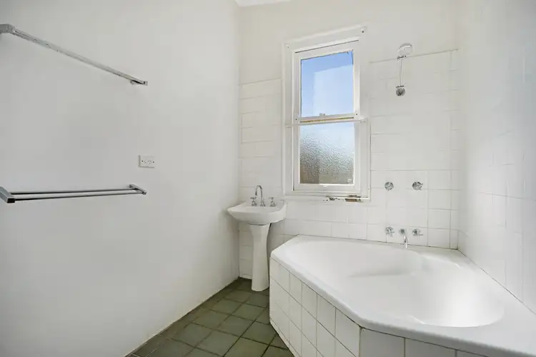 Third view of Homely house listing, 2 Bridge Street, Maitland NSW 2320