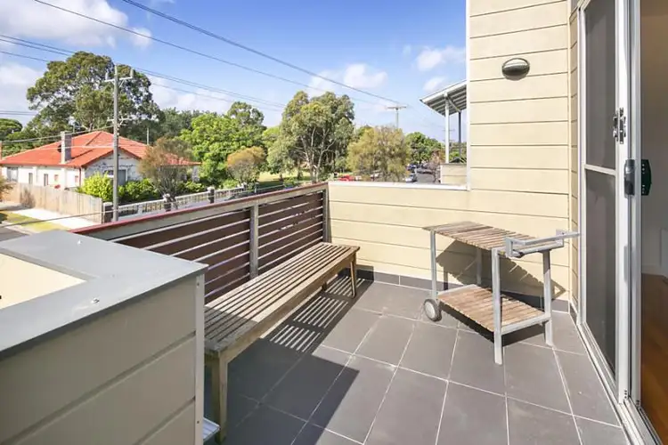 Fifth view of Homely unit listing, 2/256-258 Glenlyon Road, Fitzroy North VIC 3068
