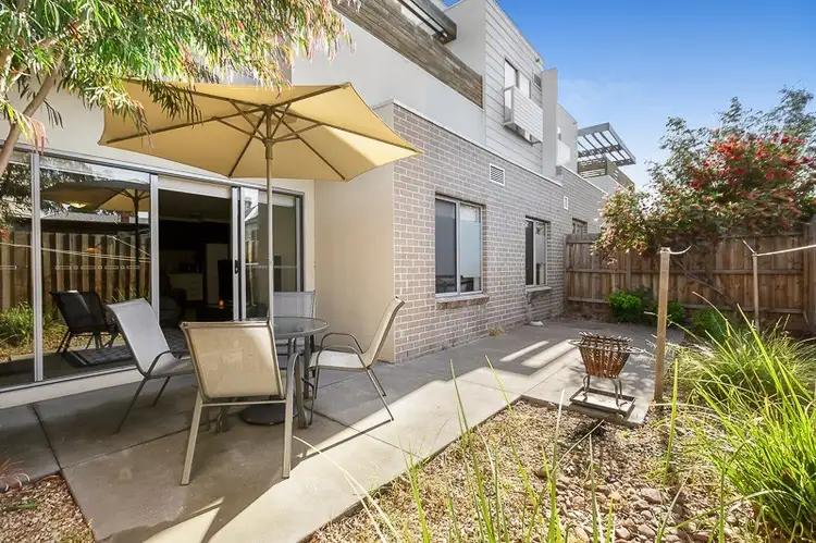 2/155 Gordon Street, Footscray VIC 3011