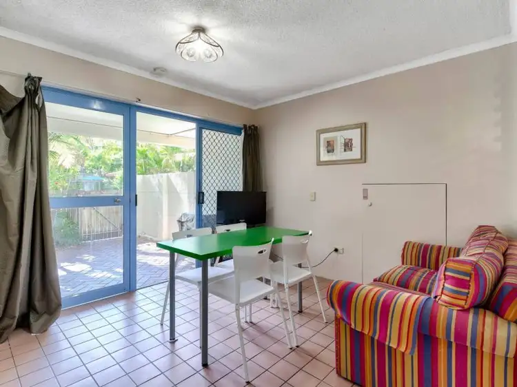 Third view of Homely apartment listing, 28/2 Waverley Road, Taringa QLD 4068