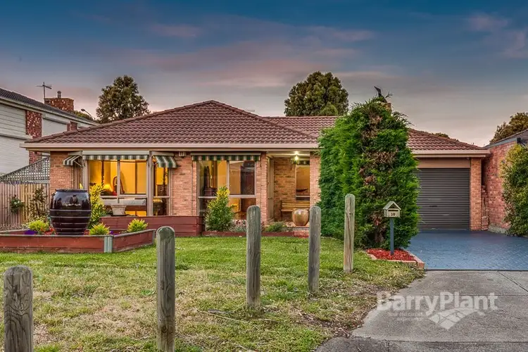 10 Turin Place, Taylors Lakes VIC 3038