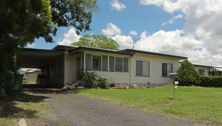 20 Moreton Street, Dalby QLD 4405