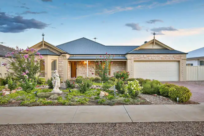 Main view of Homely house listing, 814 Sandilong Avenue, Irymple VIC 3498