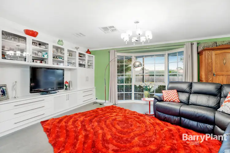 Sixth view of Homely house listing, 8 Wandin Court, Werribee VIC 3030