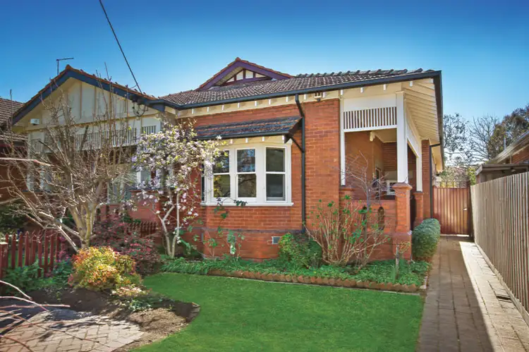39 Barkers Road, Kew VIC 3101