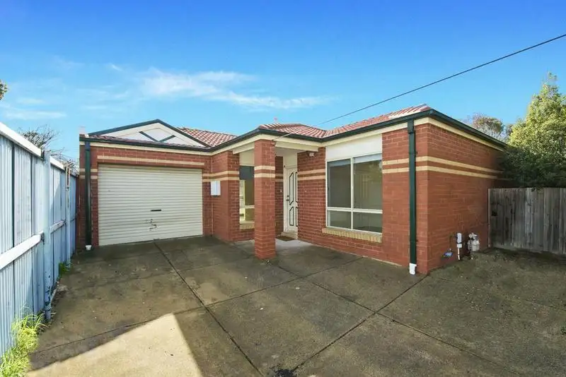 Main view of Homely unit listing, 2/60 Helen Street, St Albans VIC 3021