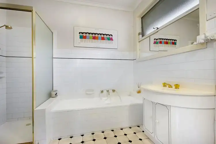 Fourth view of Homely unit listing, 4/1015 Riversdale Road, Surrey Hills VIC 3127