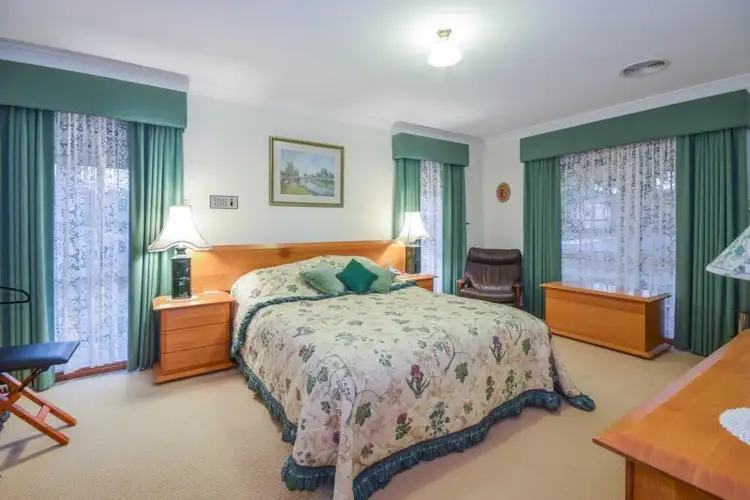 Sixth view of Homely house listing, 6 Kerri Court, Sunbury VIC 3429