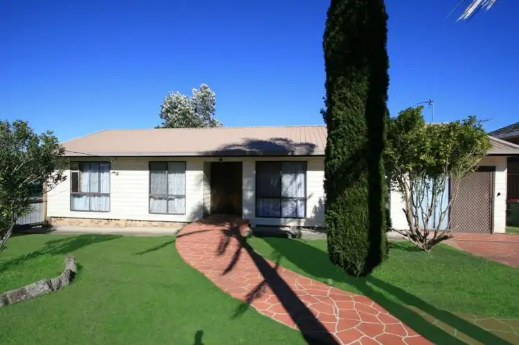 9 Church Street, Branxton NSW 2335