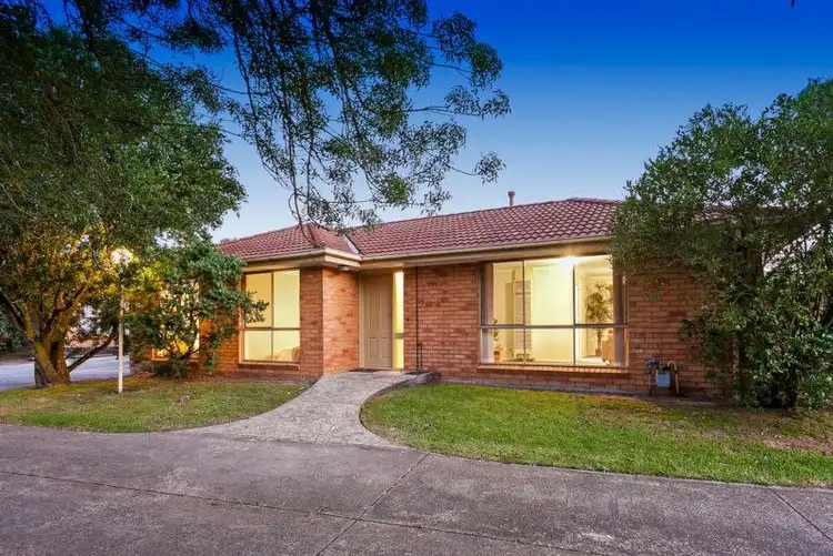 1/5 Bungalook Road East, Bayswater North VIC 3153