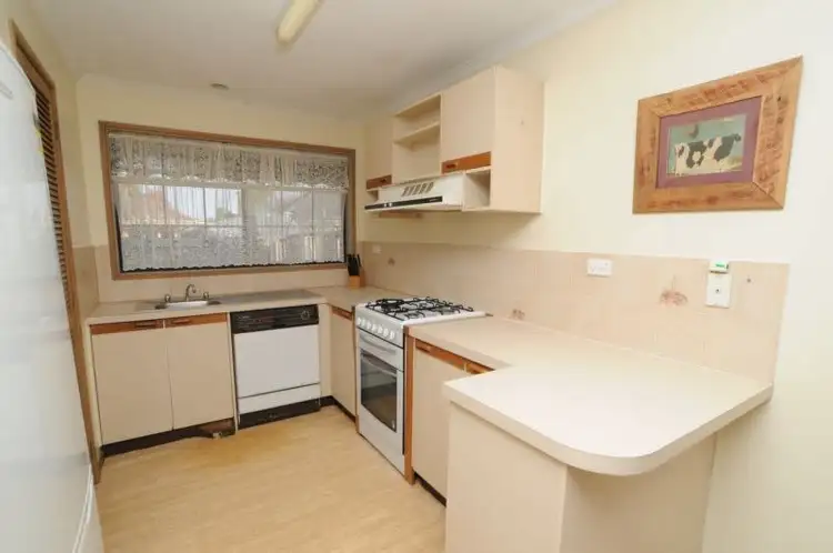 Third view of Homely unit listing, 4/3 Armstrong Court, Wangaratta VIC 3677