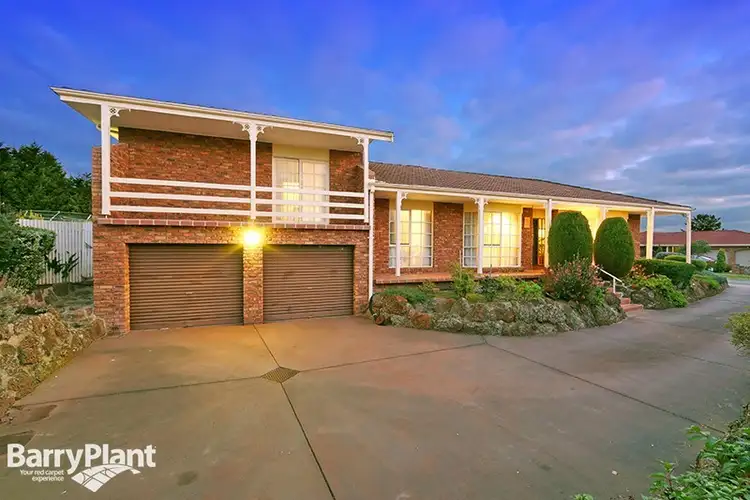 Main view of Homely house listing, 5 Bridle Court, Endeavour Hills VIC 3802