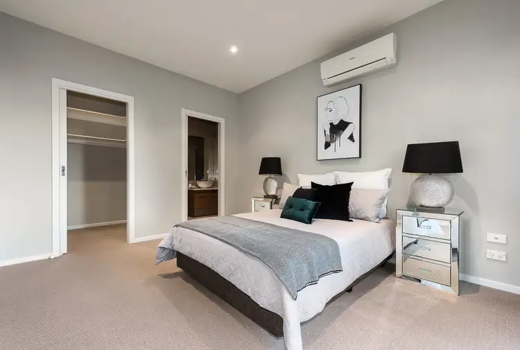 Sixth view of Homely house listing, 21 Sun Orchid Circuit, Greensborough VIC 3088