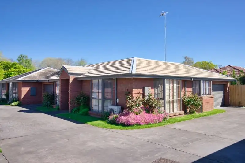 Main view of Homely townhouse listing, 4/506 Wendouree Parade, Lake Wendouree VIC 3350