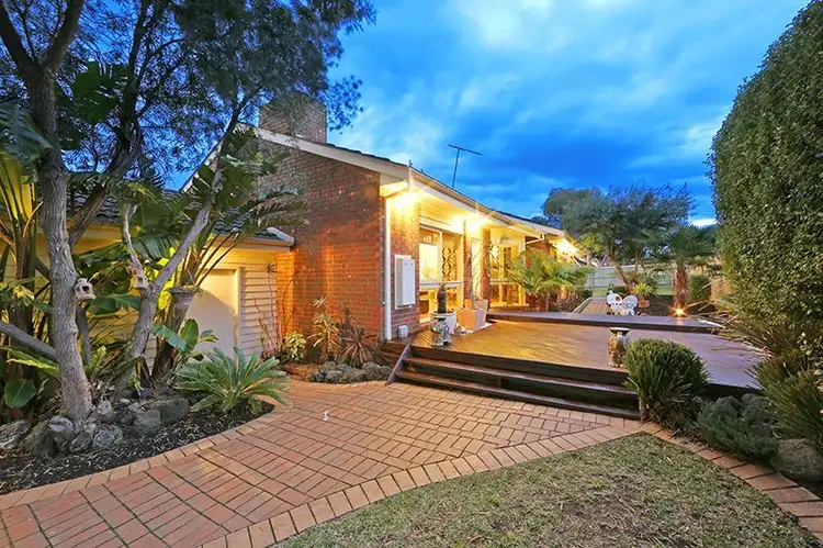Third view of Homely house listing, 5 Holstein Court, Rowville VIC 3178