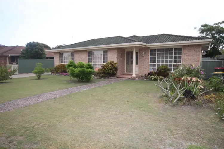 1/87 Goldens Road, Forster NSW 2428