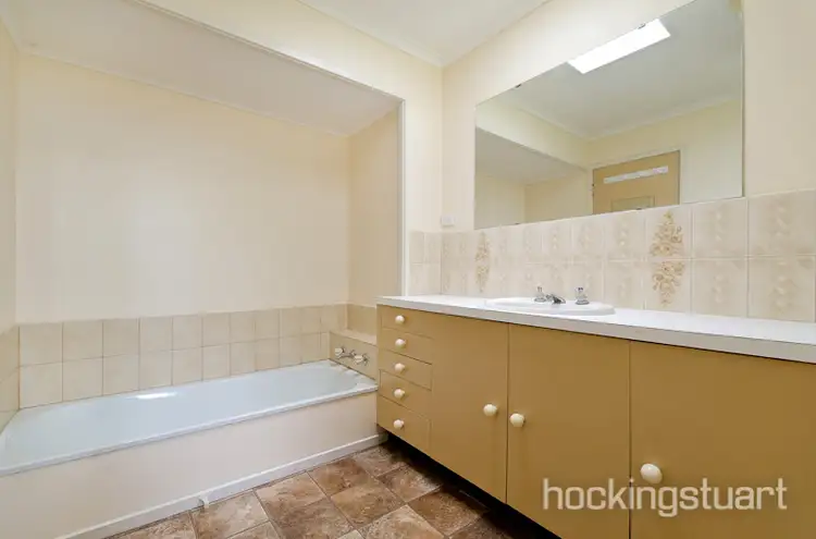 Sixth view of Homely house listing, 4 Wedgewood Drive, Rosebud VIC 3939