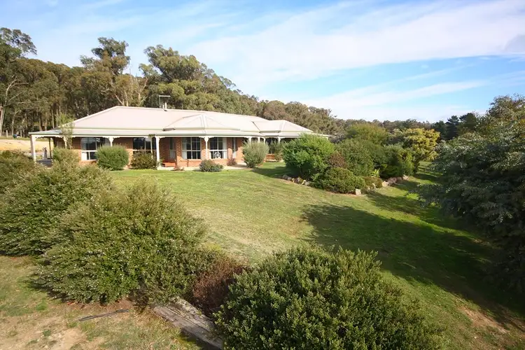 747 Sobeys Road, Ross Creek VIC 3351