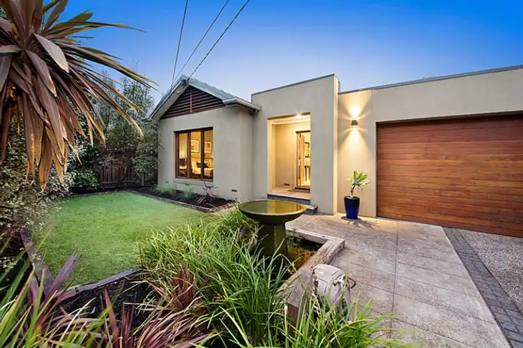 7 Thorburn Road, Hampton VIC 3188