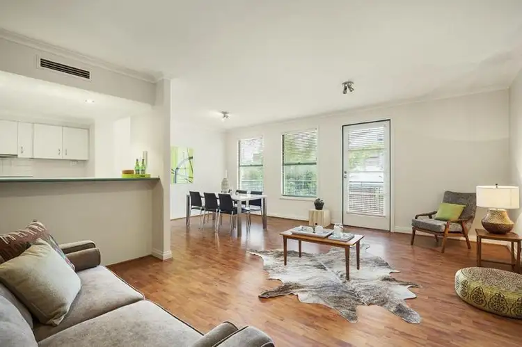 33/682 Nicholson Street, Fitzroy North VIC 3068