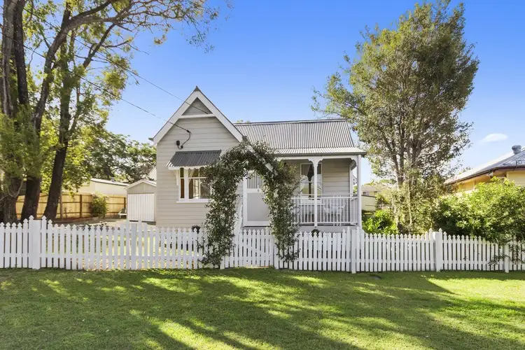 5 McLean Street, North Ipswich QLD 4305