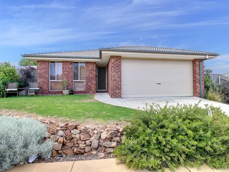 34 Banksia Crescent, Tyabb VIC 3913