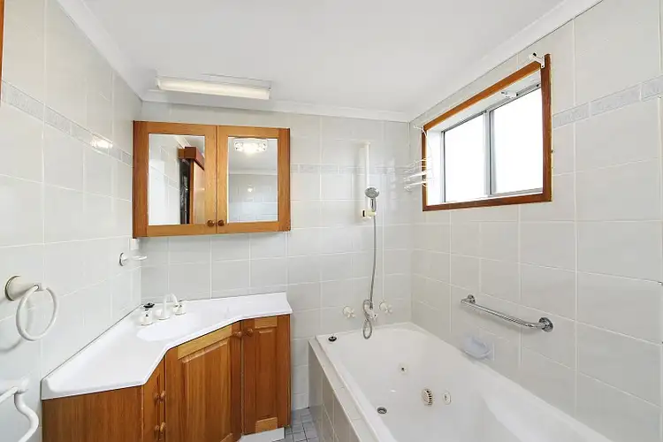 Fourth view of Homely house listing, 2 Paul Place, Gorokan NSW 2263