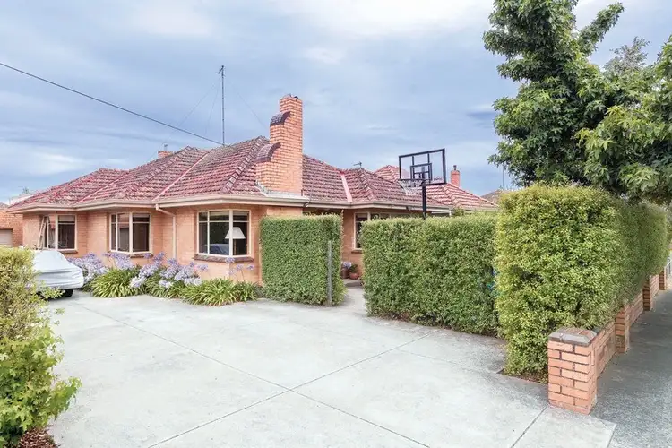 23 Shelley Street, Wendouree VIC 3355