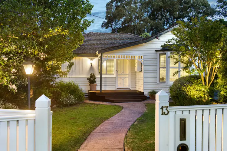 13 Vernon Street, Blackburn South VIC 3130