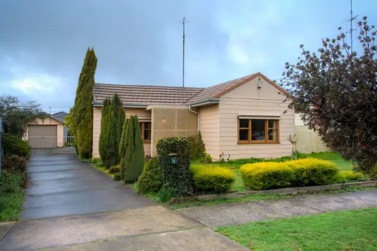 81 Rowlands Street, Sebastopol VIC 3356