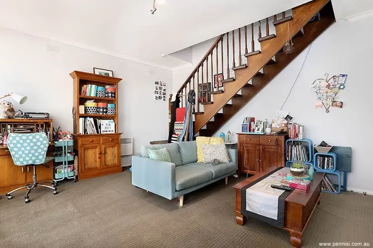 3/30-32 Melissa Street, Strathmore VIC 3041