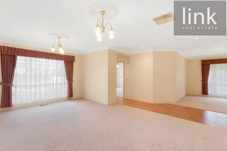 Sixth view of Homely house listing, 282 Bimbadeen Avenue, East Albury NSW 2640