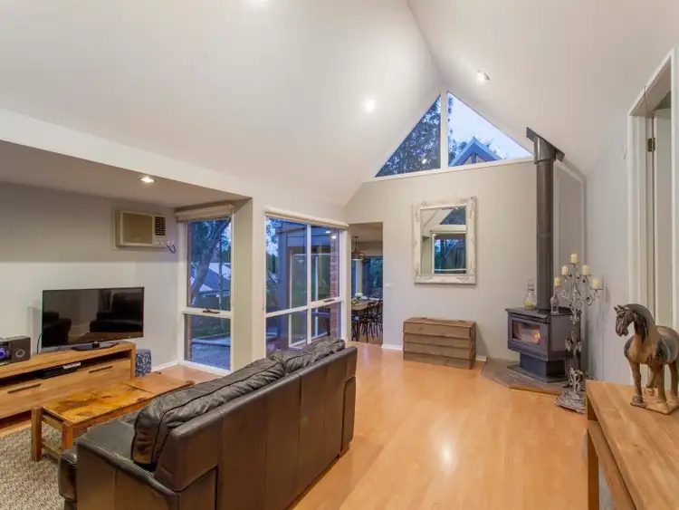 Sixth view of Homely house listing, 15 Lytham Court, Langwarrin VIC 3910