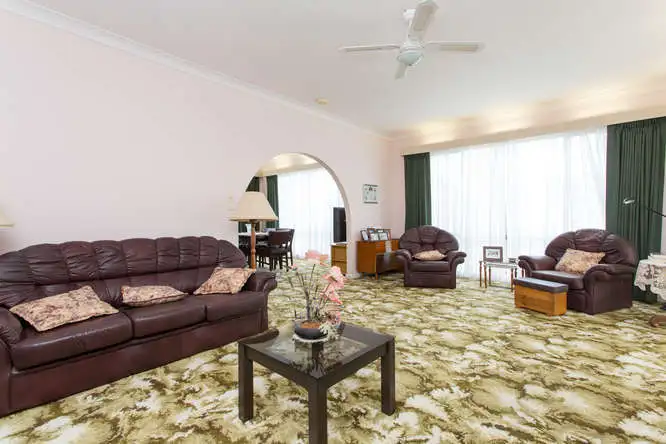 Sixth view of Homely house listing, 4 Ash Court, Red Cliffs VIC 3496