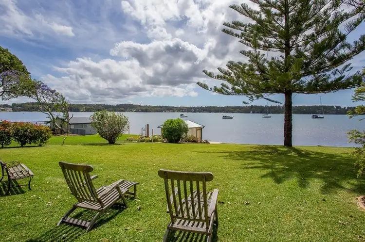 56 Anzac Parade, Toronto NSW 2283