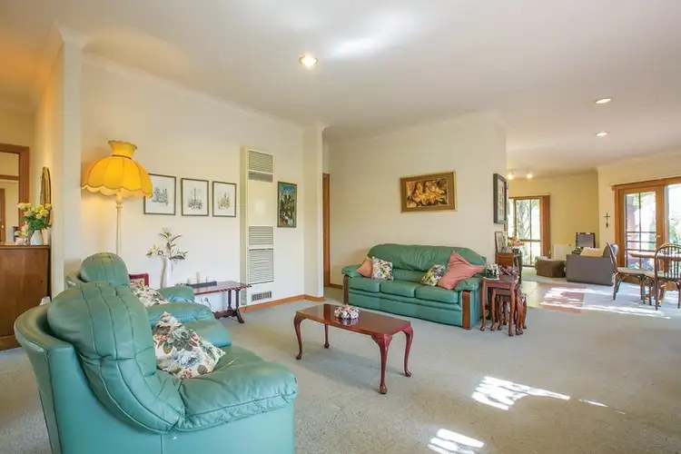 Second view of Homely house listing, 2/20 Durham Street, Newington VIC 3350
