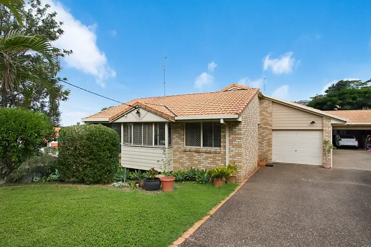 Second view of Homely semi-detached listing, 1/8 Mibbin Parade, Banora Point NSW 2486