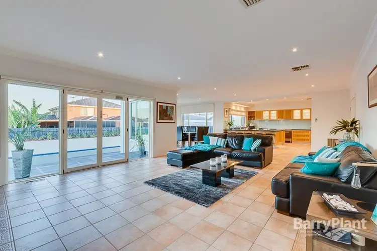 Fifth view of Homely house listing, 4 Sansom Court, Taylors Lakes VIC 3038