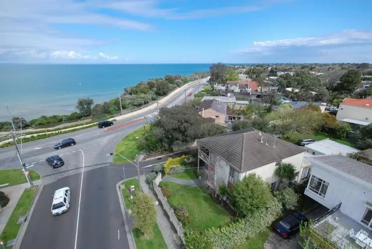3 Charman Road, Beaumaris VIC 3193