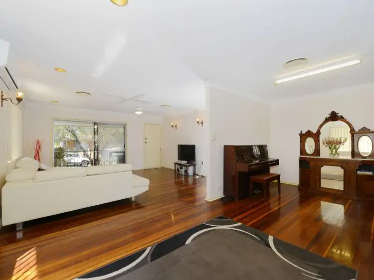 18 Banbury Street, Carina QLD 4152