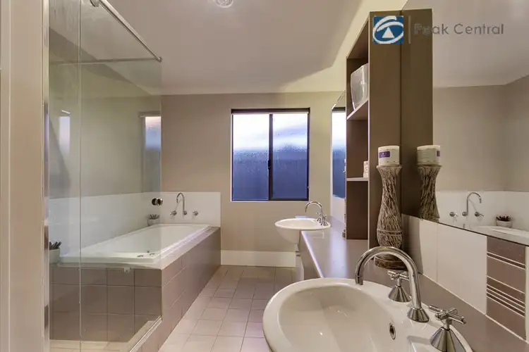 Fifth view of Homely house listing, 13 Butchart Turn, Aubin Grove WA 6164