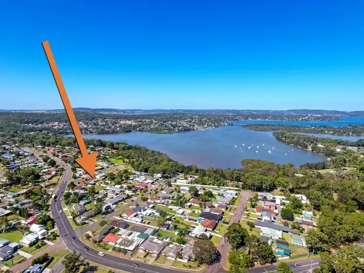 10 Reynolds Street, Blackalls Park NSW 2283