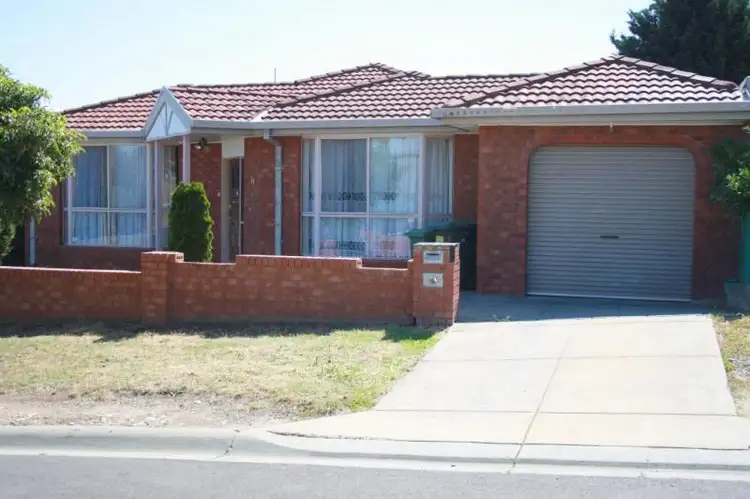19 Leatherwood Grove, Meadow Heights VIC 3048
