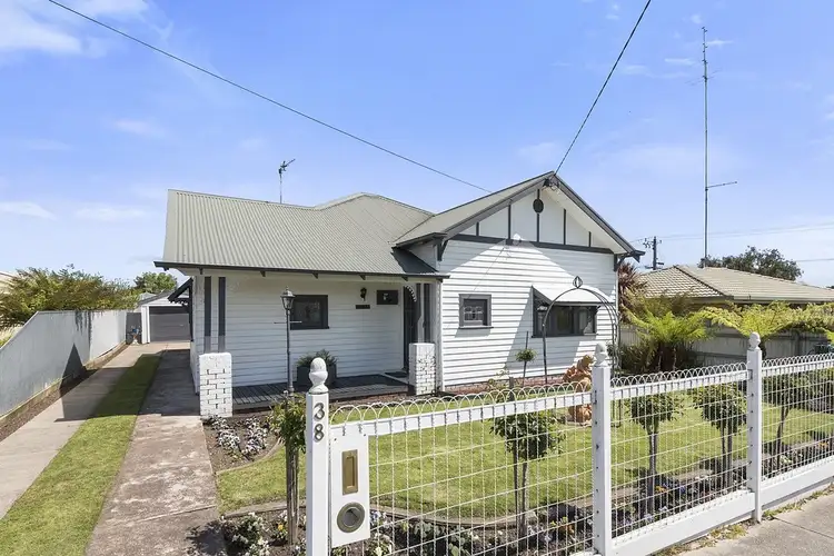 38 Miller Street, Colac VIC 3250