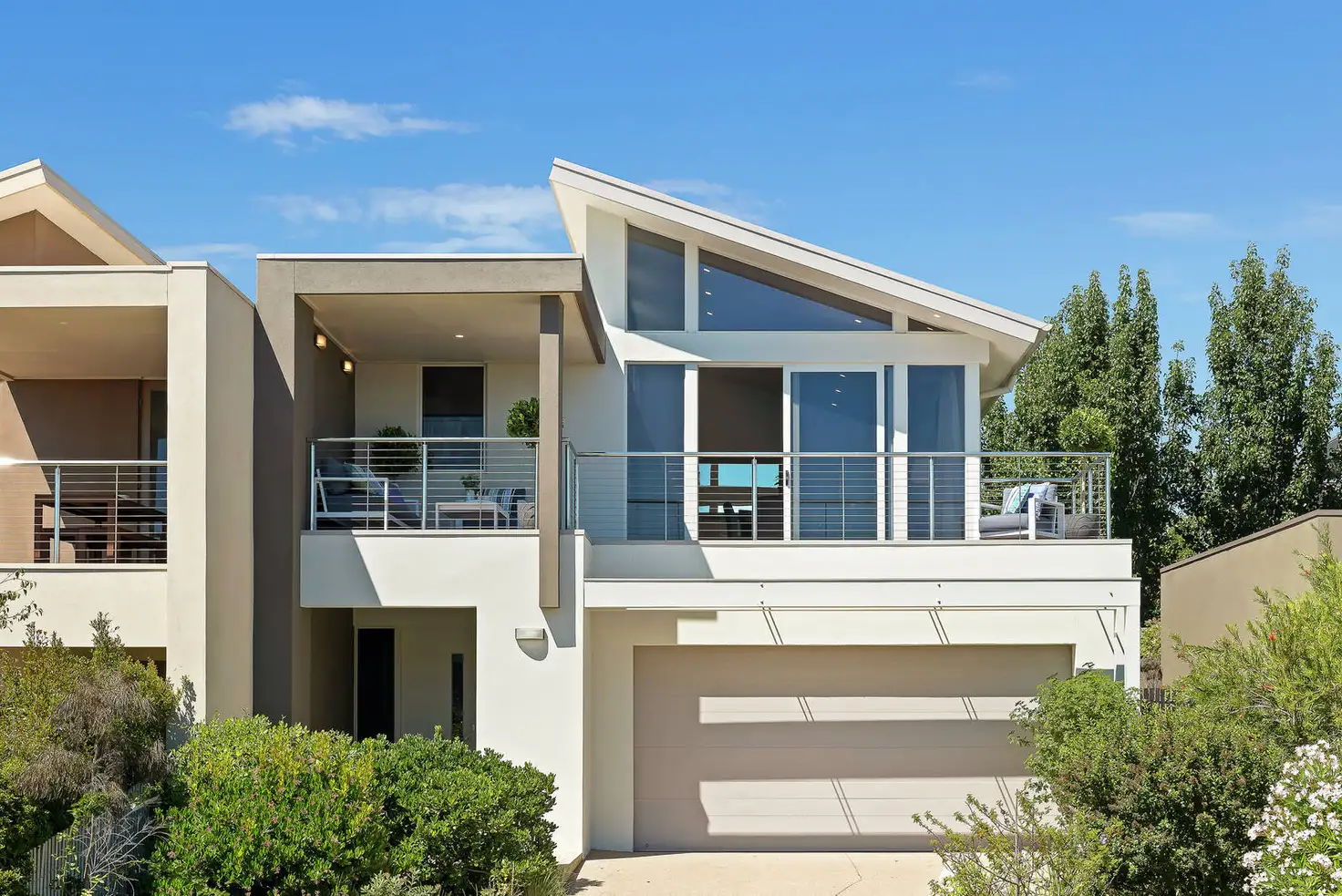 Main view of Homely house listing, 4 Mills Beach Close, Mornington VIC 3931