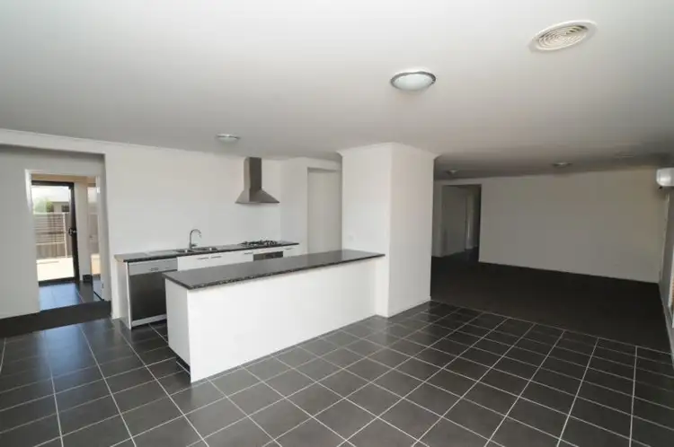 Third view of Homely house listing, 2 Eva Place, Wangaratta VIC 3677