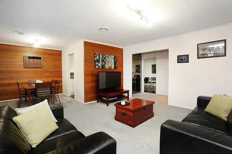 Fifth view of Homely house listing, 6 Banks Place, Gladstone Park VIC 3043