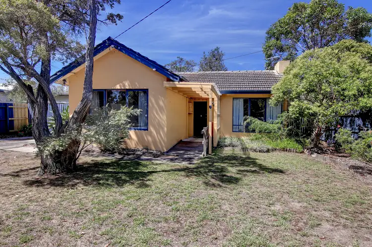 87 Kananook Avenue, Seaford VIC 3198
